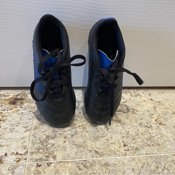Adidas Goletto - boys - size 11 US - Black with blue stripes - Picture 2 of 7